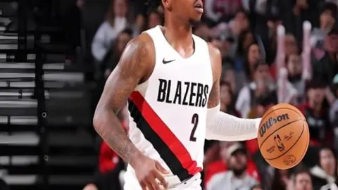 巴多萨首次突破澳网男单四强关卡